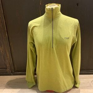 Patagonia Chartreuse lightweight capilene 1/2 zip